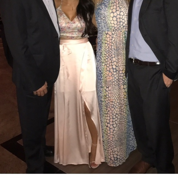 BEBE: high waisted maxi skirt - Size 0 - Picture 8 of 10